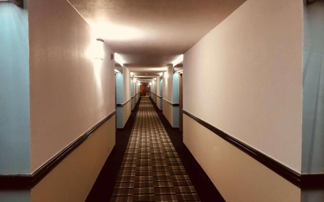 SureStay Plus Hotel by Best Western Greenwood