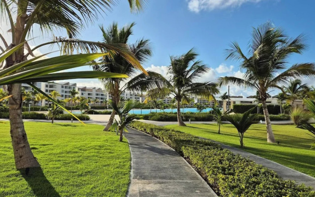Luxury Beach Penthouse Jacuzzi & Lagoon View