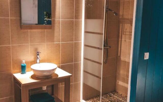 chambre double avec salle de bain privative