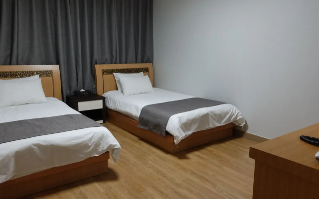 Hotel Herald
