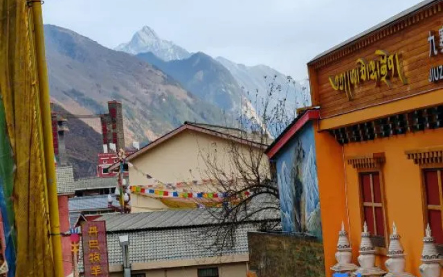 Jiuzhaigou Valley Scenic and Historic Interest Area Wangyunjian·Vacilando Resort (Eternal Love Show) – Exterior – Ngawa