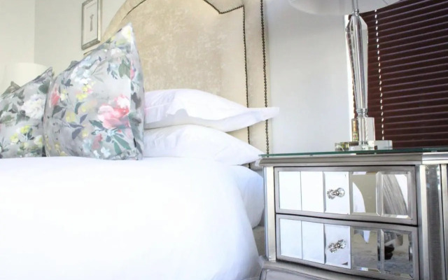 Fleur de Lis Guesthouse