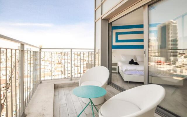 Unique 3 Bdr Penthouse Sea View Florentine #TL48