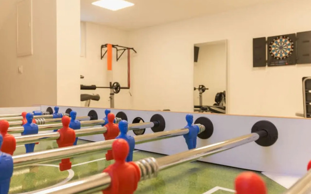 Ema With Pool & Sauna