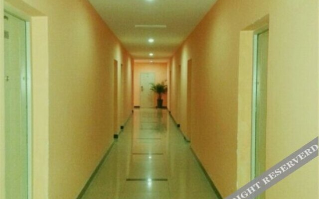 Yazhu Business Hotel
