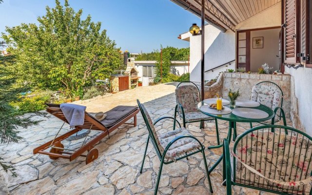 Stunning Home in Pula With 2 Bedrooms and Internet