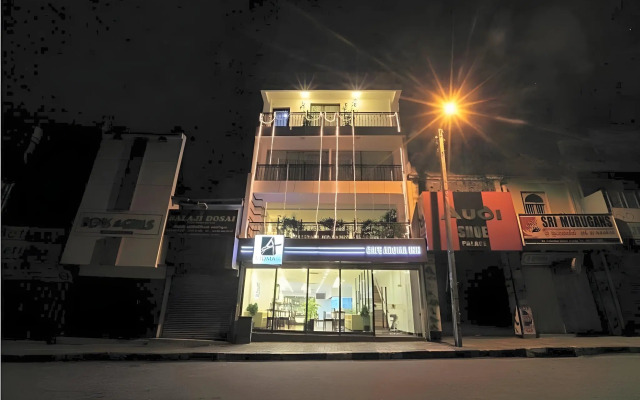 Cafe Aroma Inn