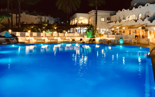 Marbella Resort 7 Pool Whirlpool Sauna