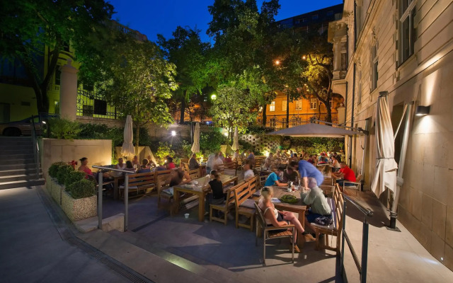 Loft Hotel Bratislava