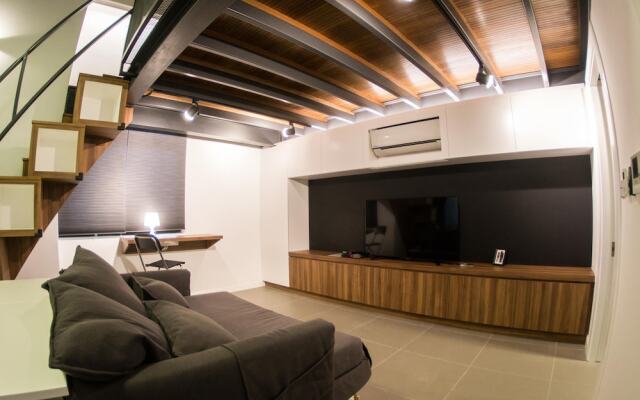 Three28 Tun Razak by Widebed