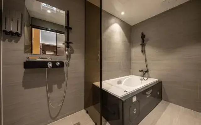 Masan Daisy Hotel