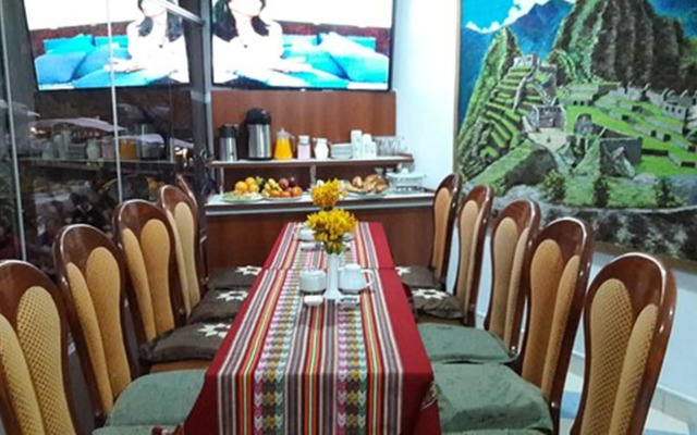 MAPILAND-Hotel Boutique. a unos pasos de la estación de tren y de autobus. Con vista al río y a las montañas