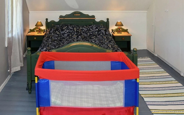 8 Person Holiday Home in Uggdal