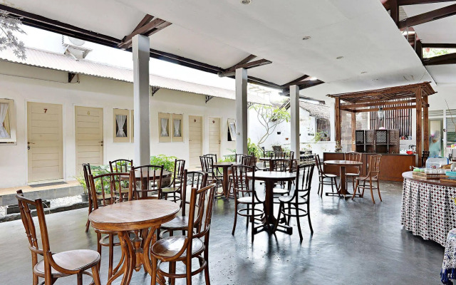 ZEN Rooms Panembahan Kraton