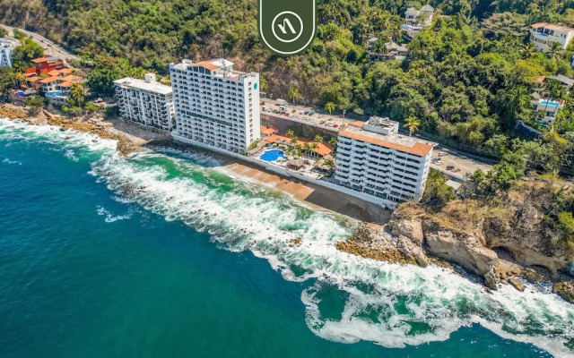 Amazing Condos with Ocean View