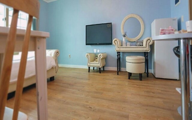 Namhae Zen House Pension