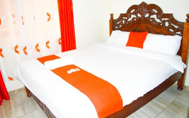 Lifestyle 2 bedroom all ensuite Opp Garden City Mall