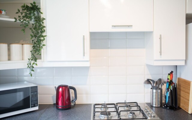 Lomond Serviced Apartments - Muir House