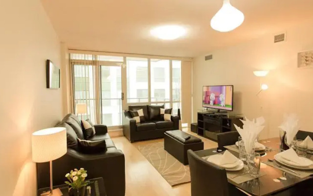 Red Maple Suites - Toronto
