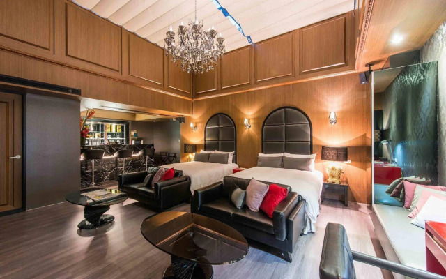 Royal Rose Hotel Zhongshan