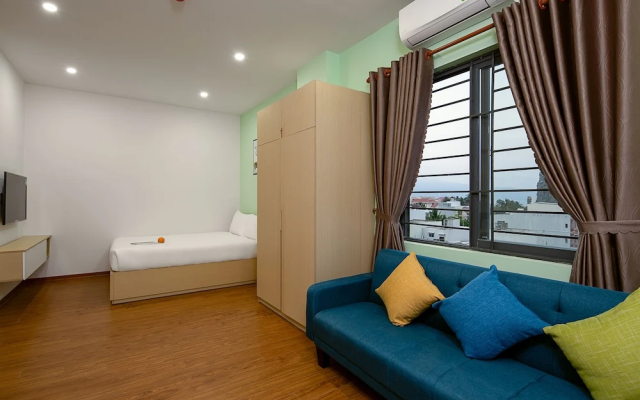Fan House Hostel