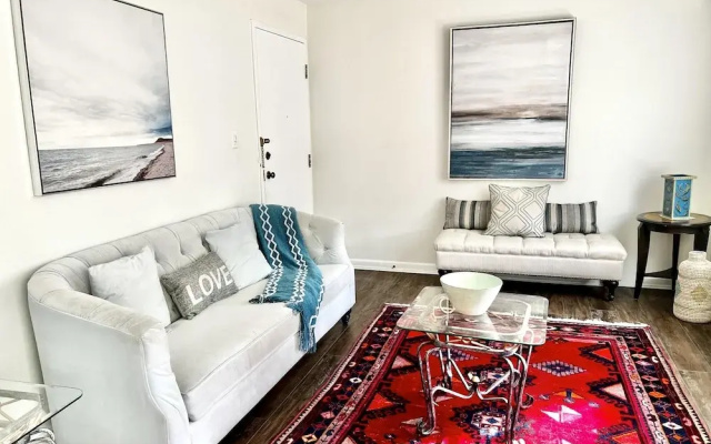 Elegant Brand New Apartment in Central Burlington