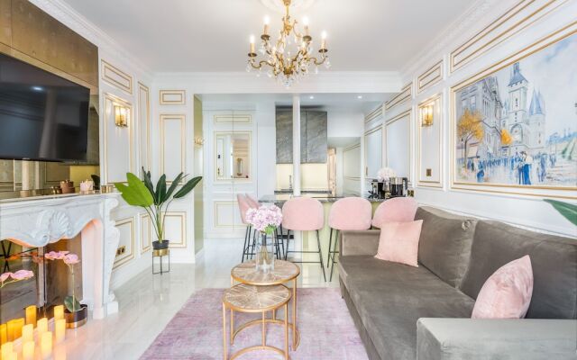 Luxury 2 Bedroom Apartment Eiffel Tower