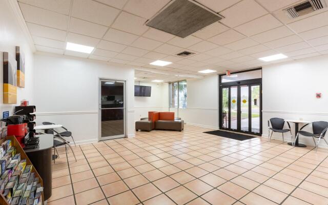 OYO Hotel Baton Rouge - Mead Rd Louisiana