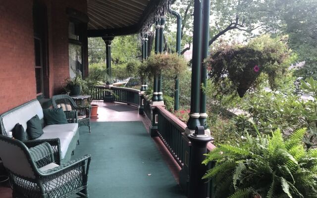 The Gables Bed and Breakfast Philadelphia