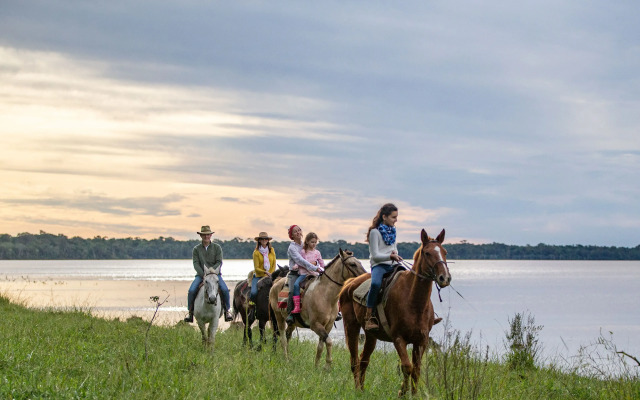Puerto Valle Hotel de Esteros