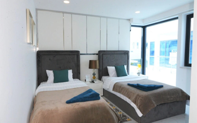 Villa with Shared Pool in Central Pattaya - Palmc19