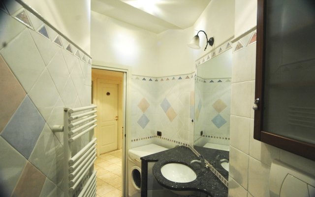 "roma Chic House - Luxury Apartment 1 People for Business/studio"