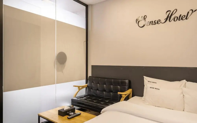 Anshan Hotel Sense