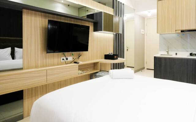 Warm Studio With Access To Mall At Supermall Mansion Apartment