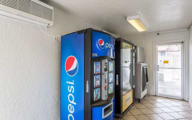 Motel 6 Albuquerque, NM - Northeast