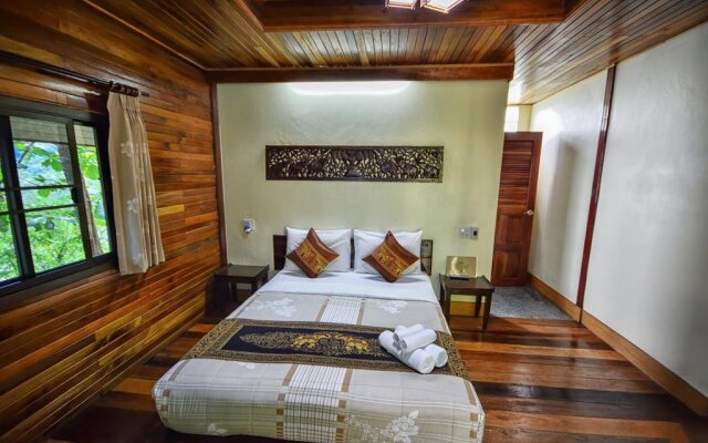 Khaosok Las Orquideas Resort
