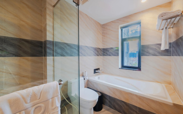 Poulo Wai Hotel and Apartment