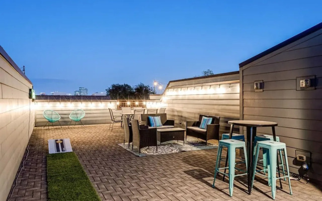 Game Room and Skydeck - Book Today