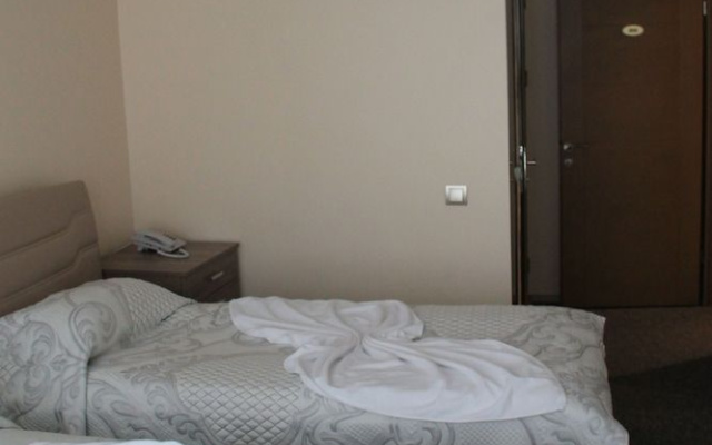 Meryem Hotel