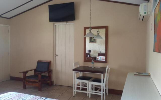 Hotel La Colonia