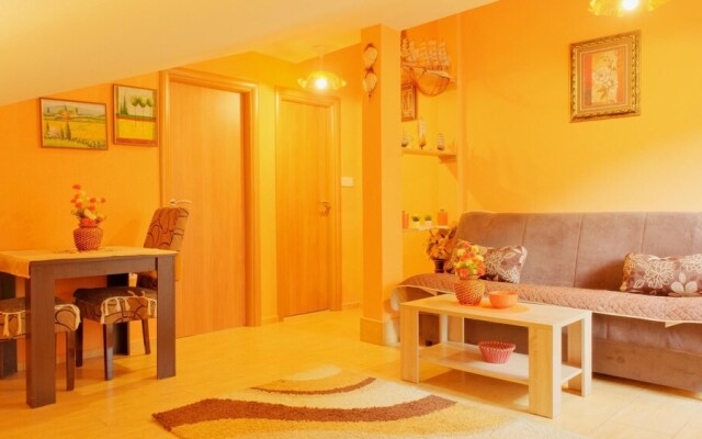 Sea View Cozy Flat 1 Min to Beach in Montenegro