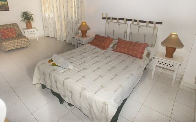 Go Las Galeras Inn