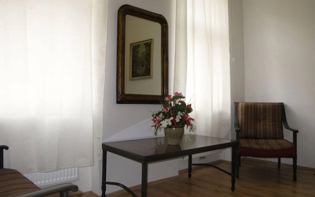 Old Vienna Apartments