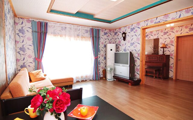 Yangpyeong Sigyekkot Pension