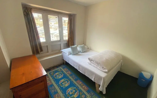 Himalayan Lodge