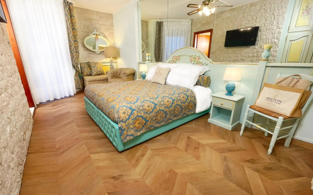 Milton Boutique Hotel