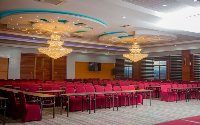 Gr Comfort Hotel