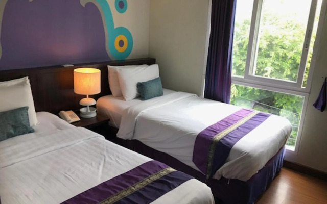 Sawasdee Hotel @ Sukhumvit Soi 8