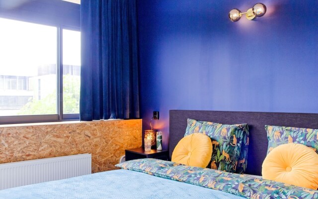 Urban Hotel The Golden Stork