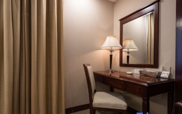 Zhong Hua Hotel